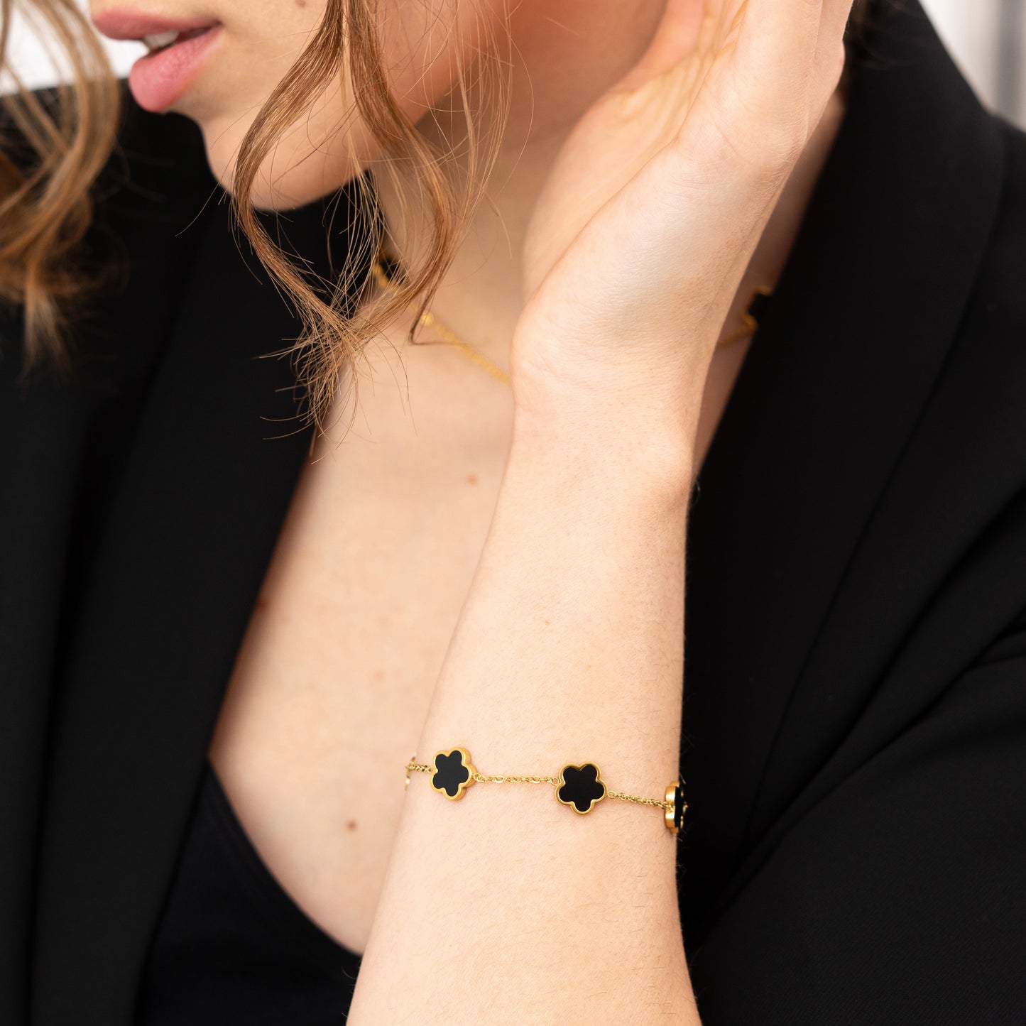 Four Leaf Clover Bracelet-Dazzledvenus
