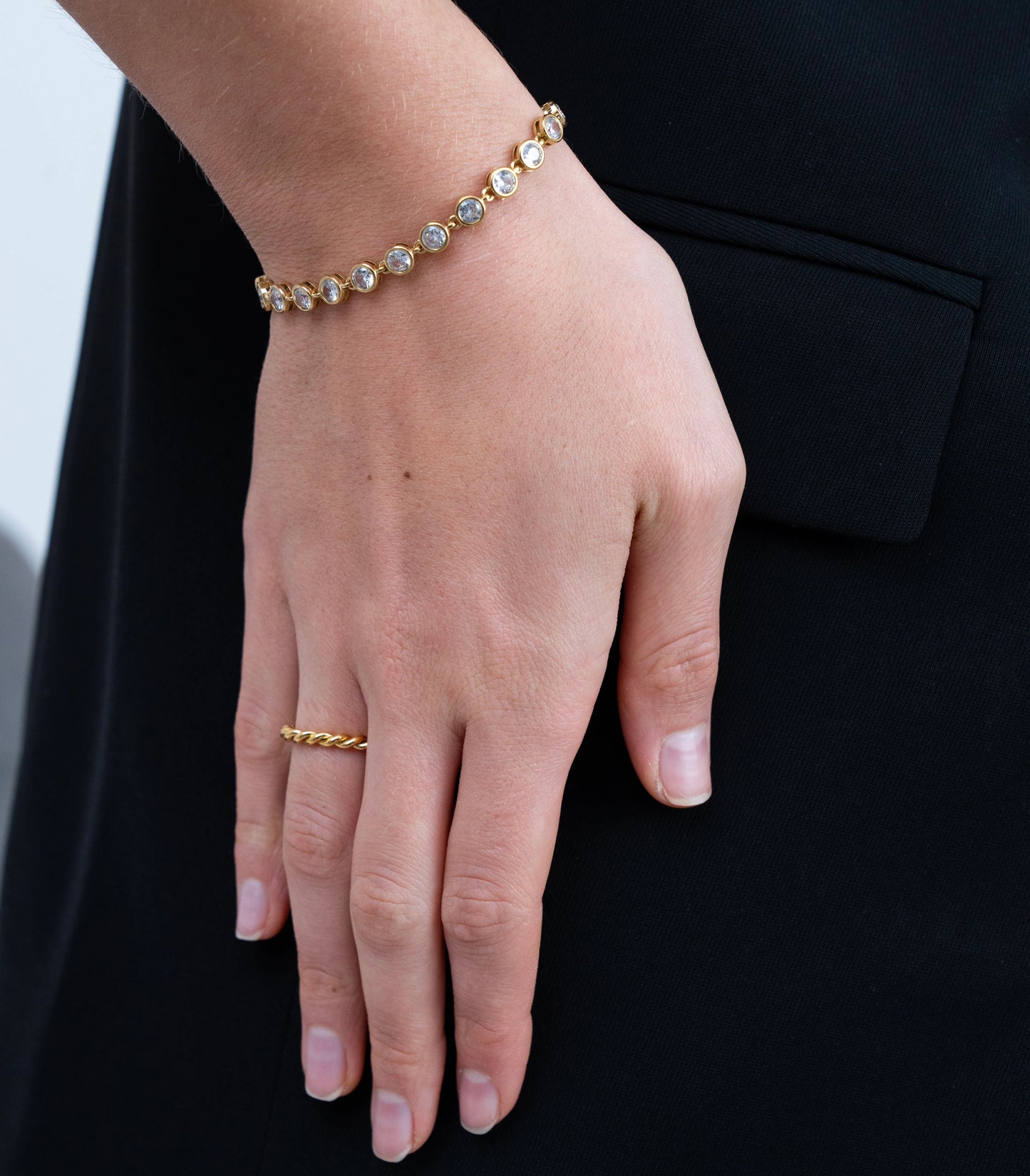 Willow Bezel Tennis Bracelet