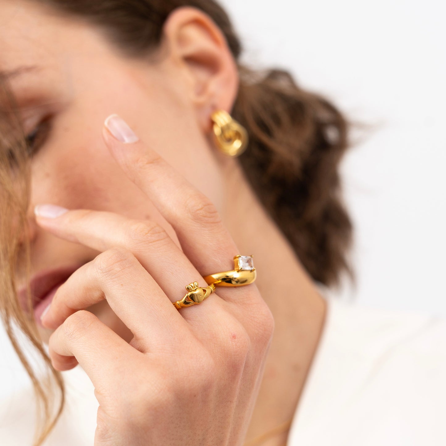 Irish Claddagh Ring-Dazzledvenus