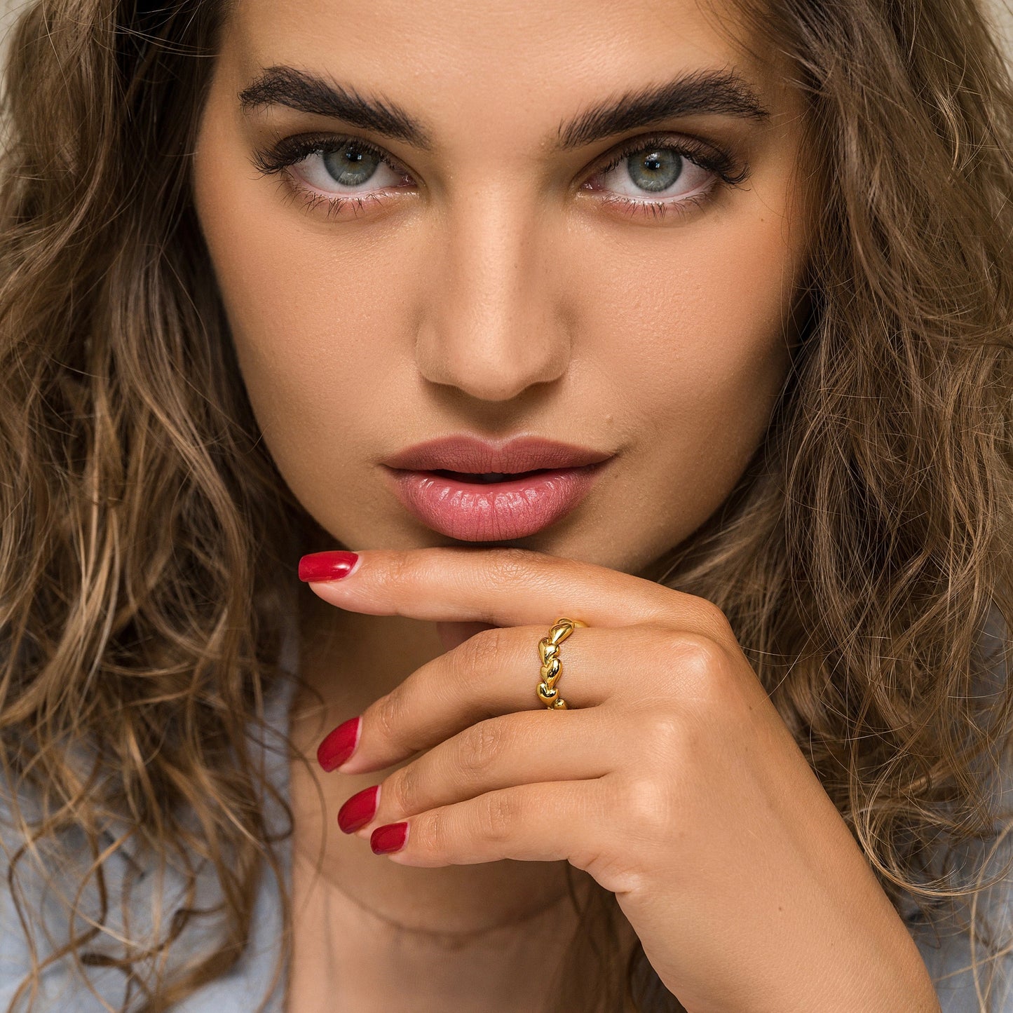 Hearts Row Adjustable Ring