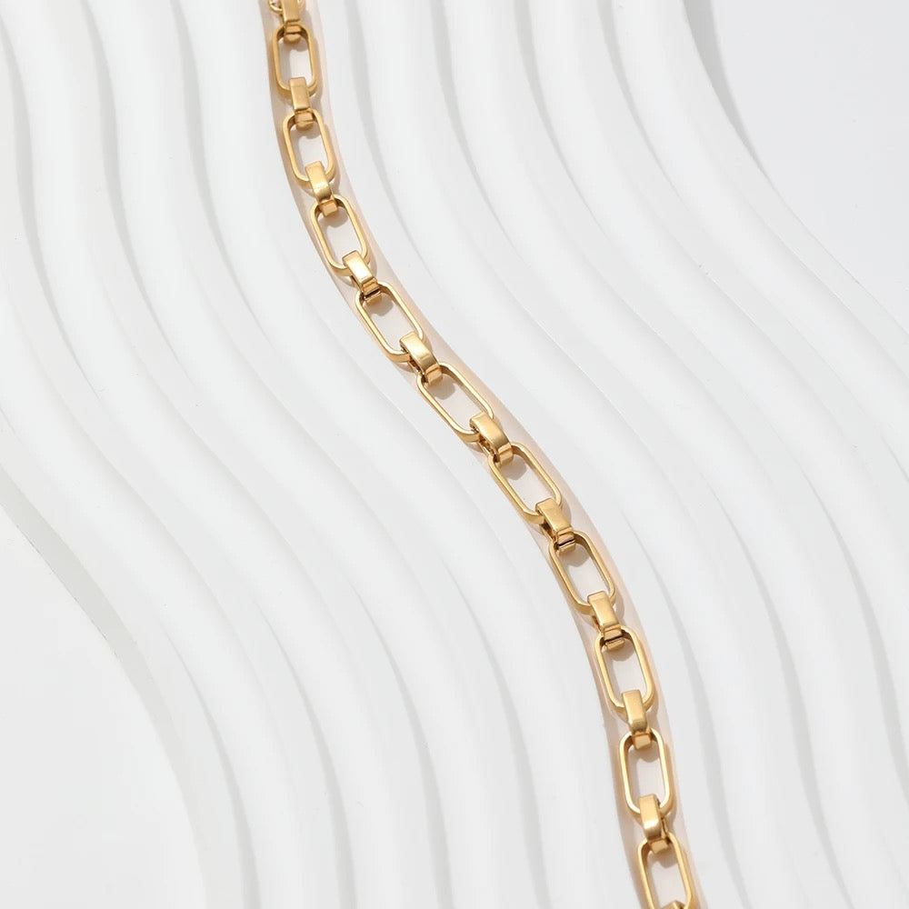 Essential Paperclip Bracelet