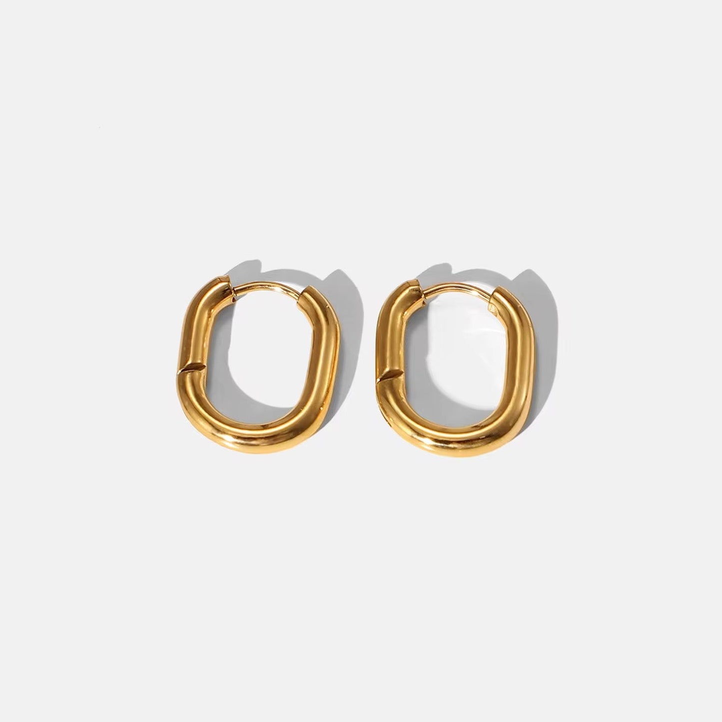 Harper Hoop Earring-Dazzledvenus