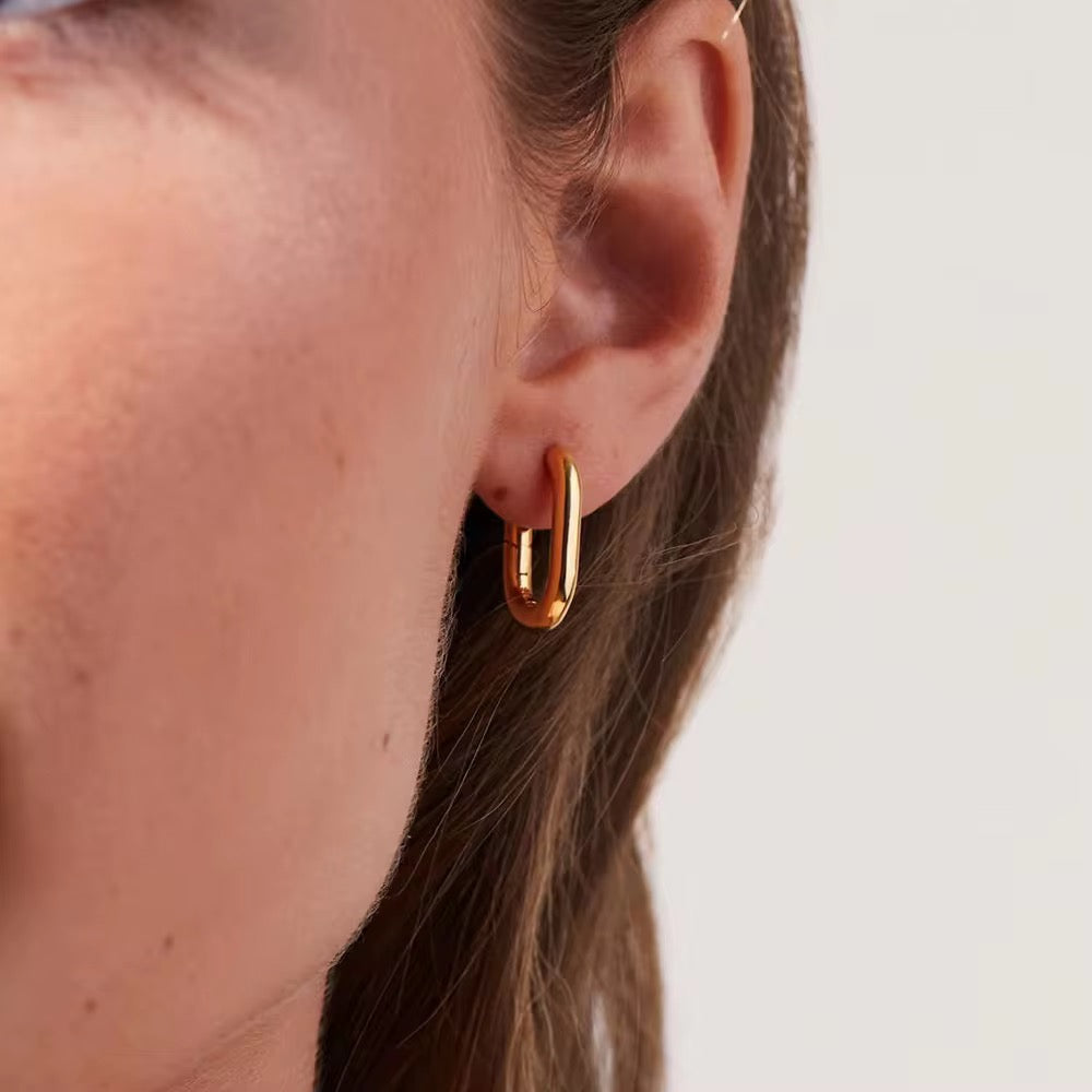 Harper Hoop Earring-Dazzledvenus