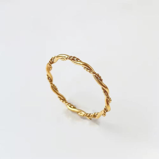 Overlay Rope Ring