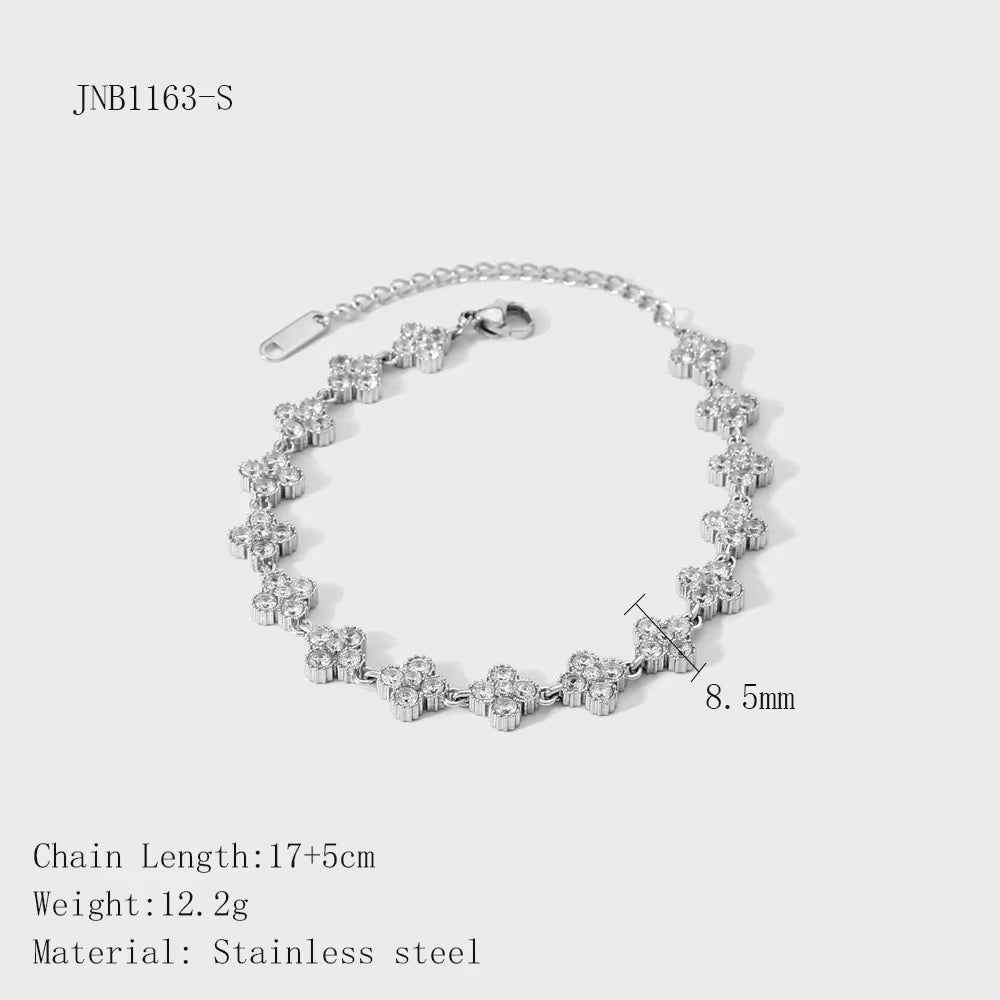 Sparkling Clover Bracelet