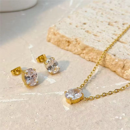 Solitaire Oval Set-Shop our collection of classic and elegant pearl pendant necklaces online. Elevate your style with timeless sophistication. Purchase yours now!🎯-Dazzledvenus