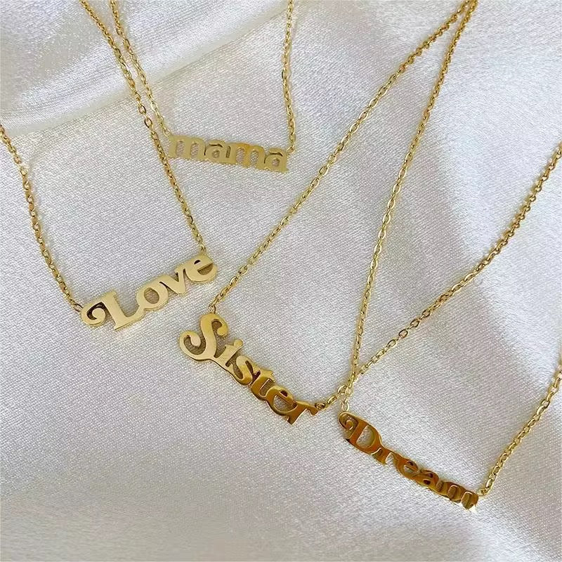 Mama Pendant Necklace