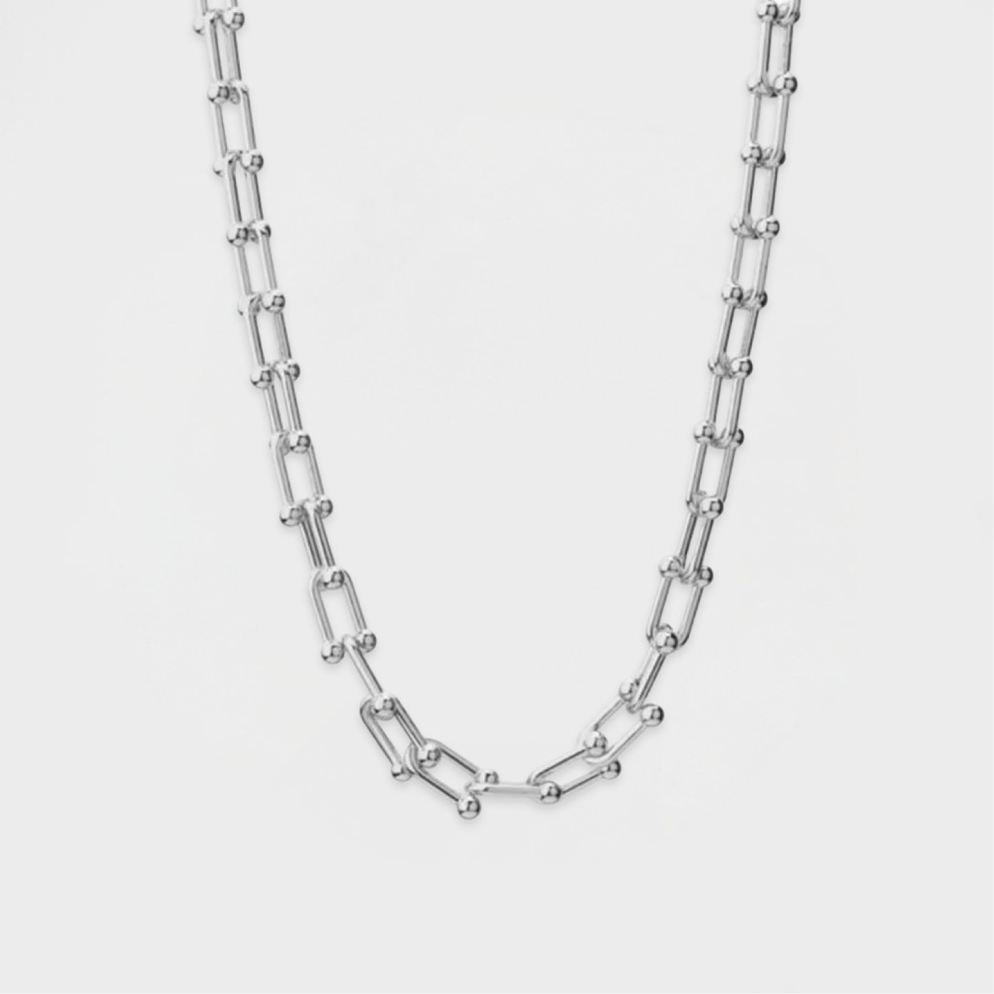 Billie Horseshoe Necklace-Dazzledvenus