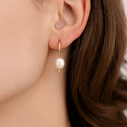 Alice Pearl Hoop Earring
