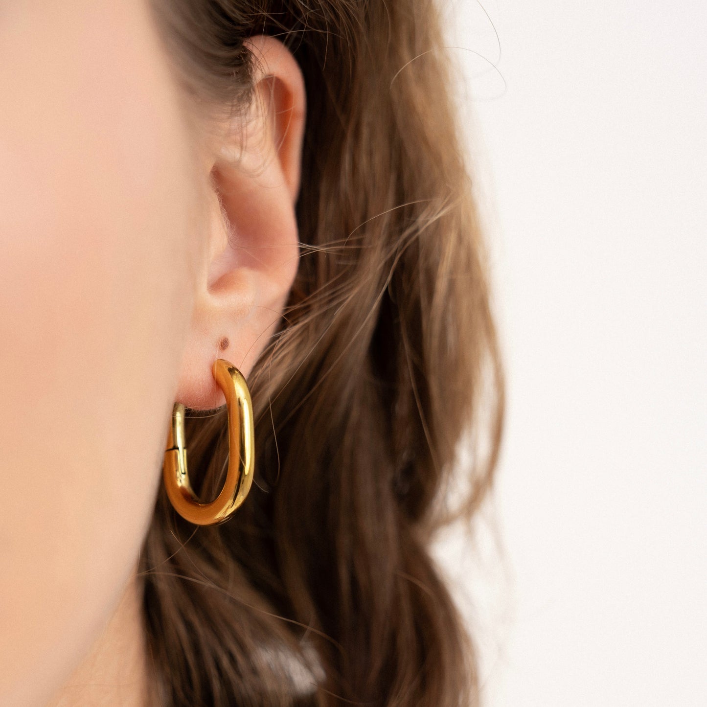 Harper Hoop Earring-Dazzledvenus