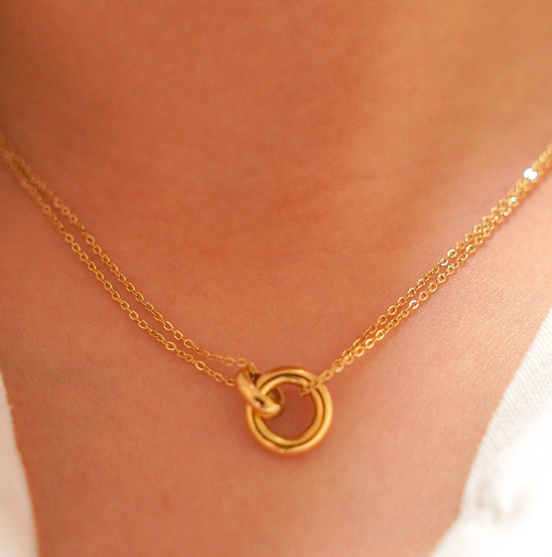 Double Chain Loop Necklace