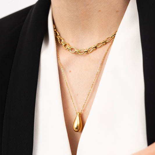 Savi Tear Drop Necklace-Dazzledvenus