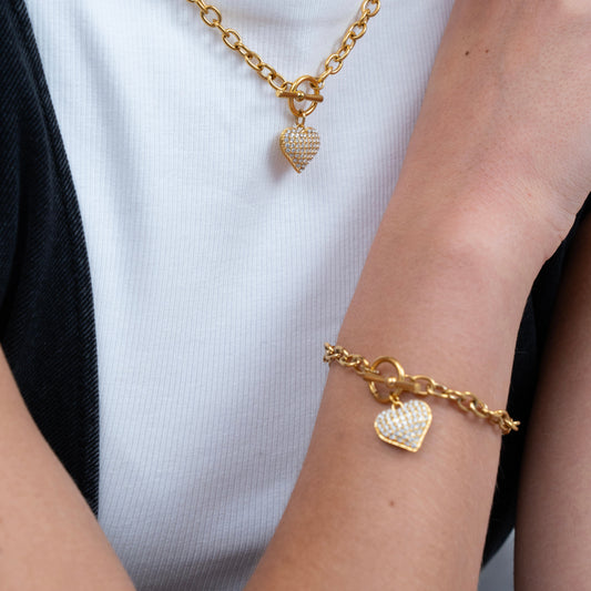 Heart Dazzle Bracelet-Dainty heart-link bracelet in 18k gold-plated stainless steel. Waterproof, non-tarnish, hypoallergenic and perfect for everyday wear. Shipped from Ireland.-Dazzledvenus