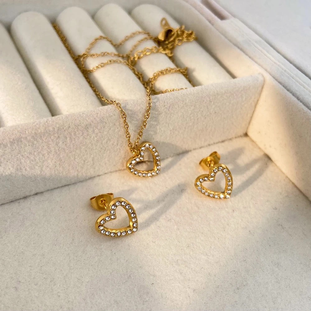 CZ Love Heart Pendant Necklace