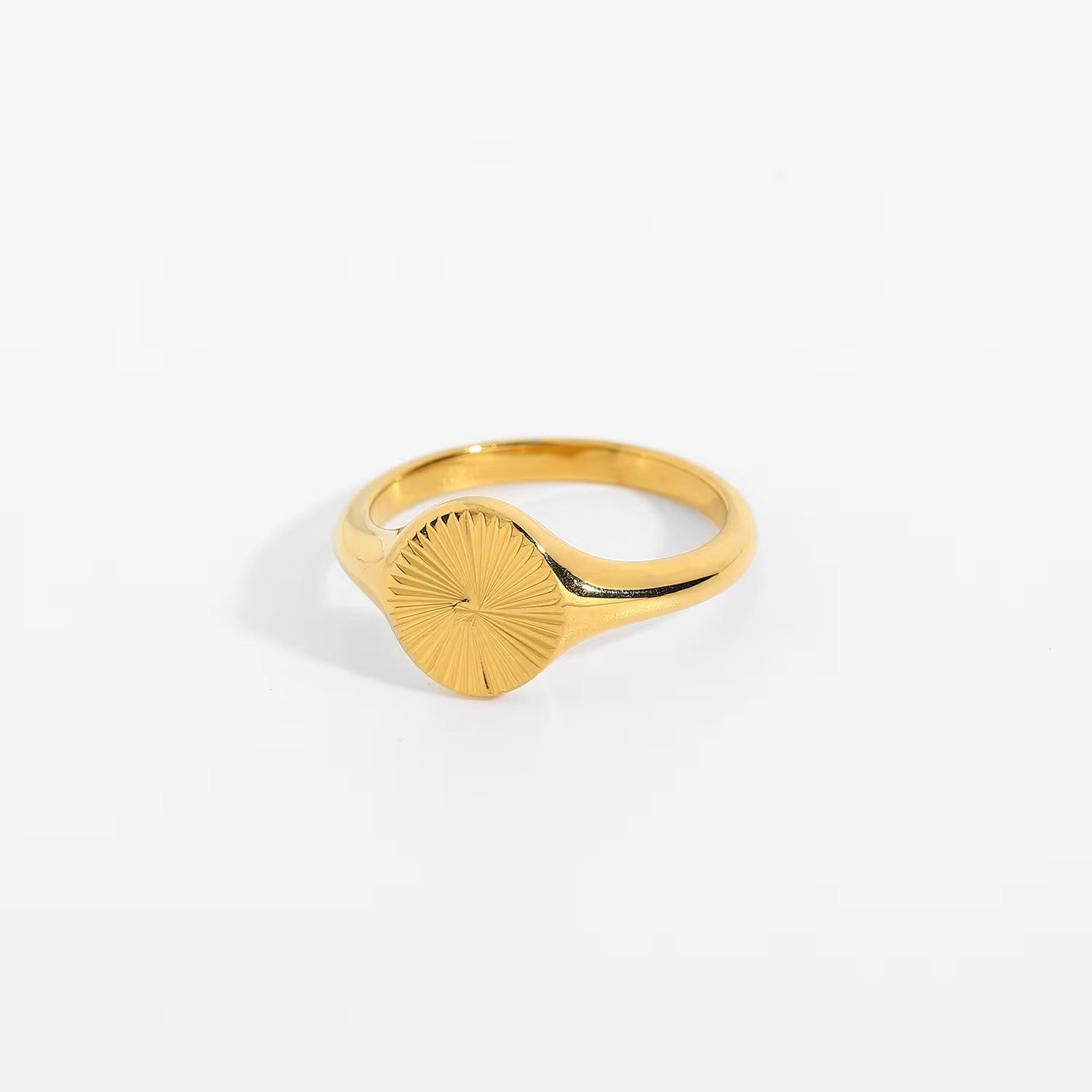 Sunbeam Signet Ring-Dazzledvenus