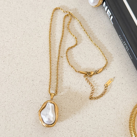 Abstract Baroque Pearl Necklace