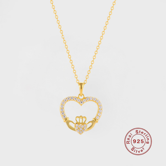 Claddagh Heart Necklace-Dazzledvenus