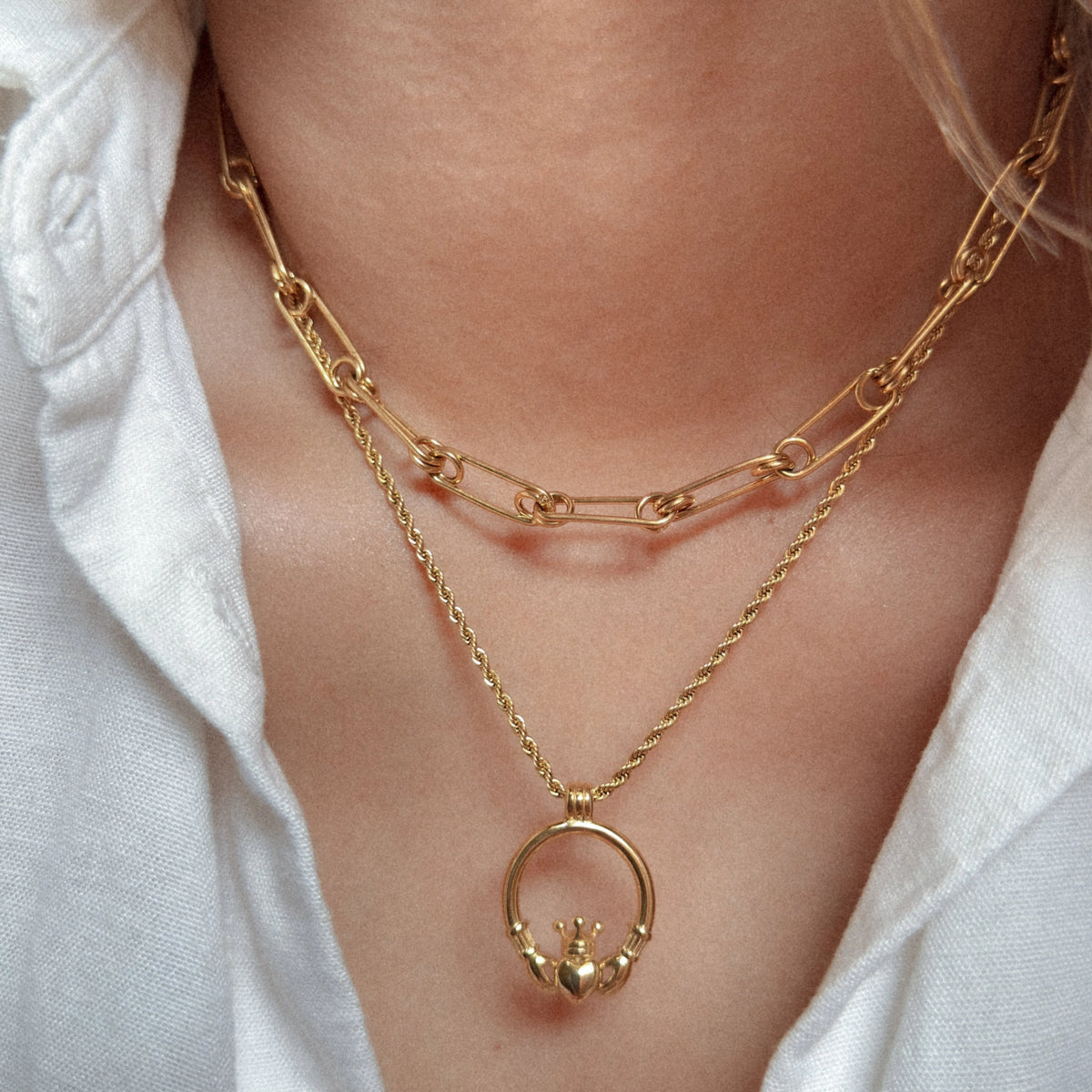 Queen of Claddagh Necklace – Irish Claddagh Jewellery
