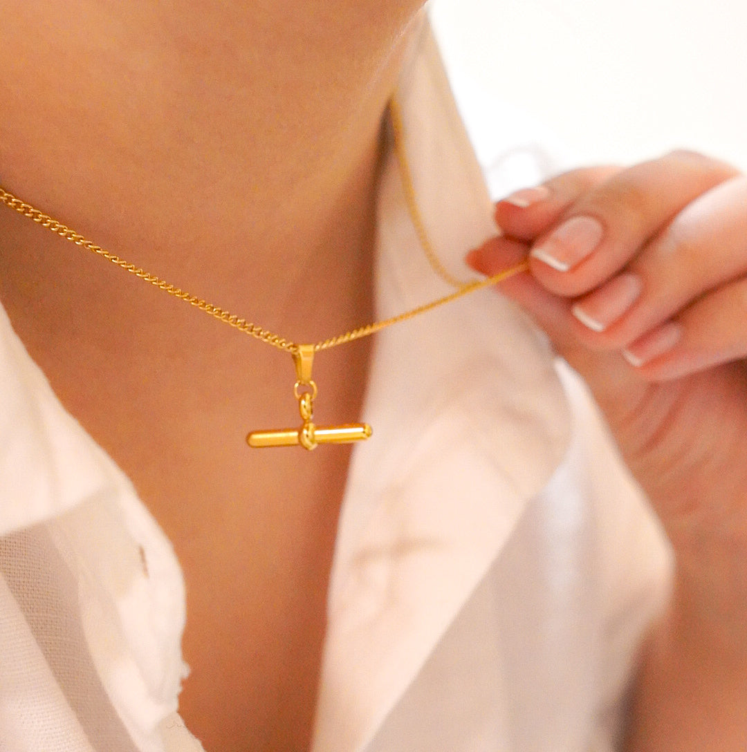 Balance Beam T-Bar Necklace