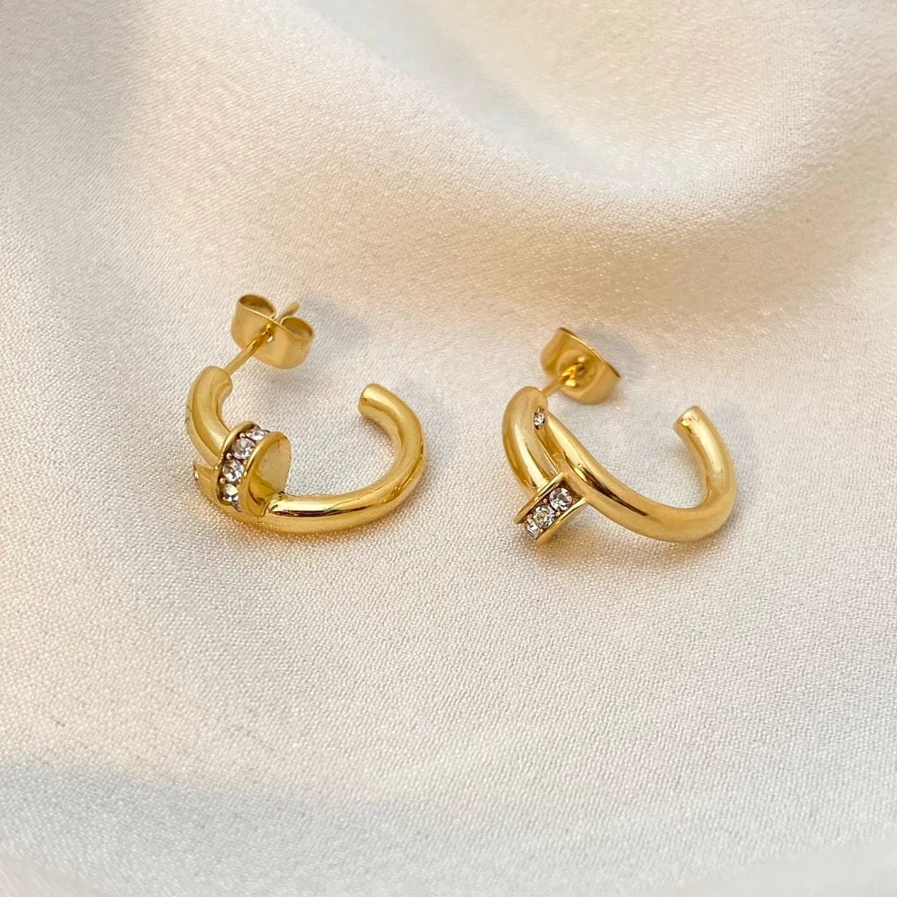 Mini Nail Stud Earring-Dazzledvenus