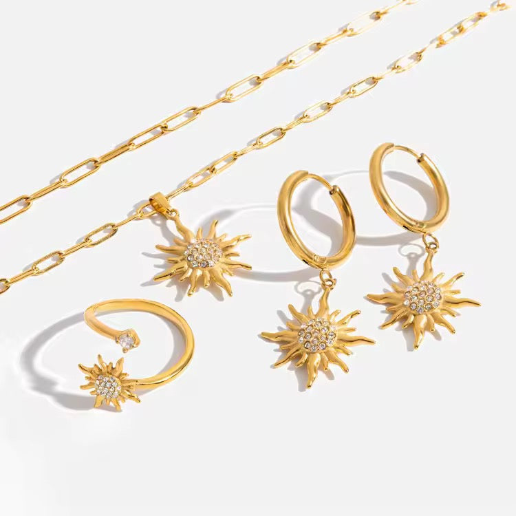 Rising Sun Adjustable Ring-Dazzledvenus