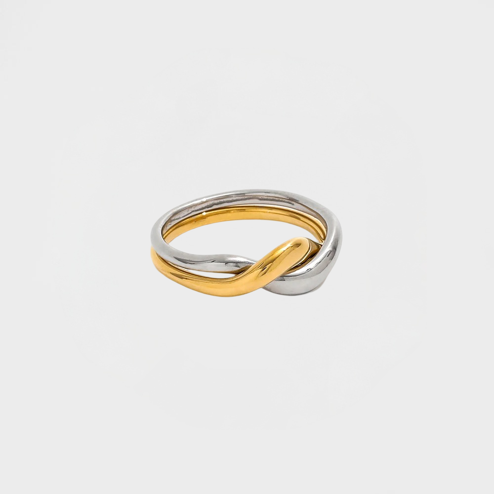 Intertwined Two Tone Ring-Dazzledvenus