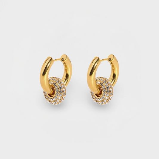 Joy Hoop Earring-Shop our collection of romantic and stylish heart hoop earrings online. Find the perfect accessory to express your love and elevate your style. Purchase now!💟-Dazzledvenus