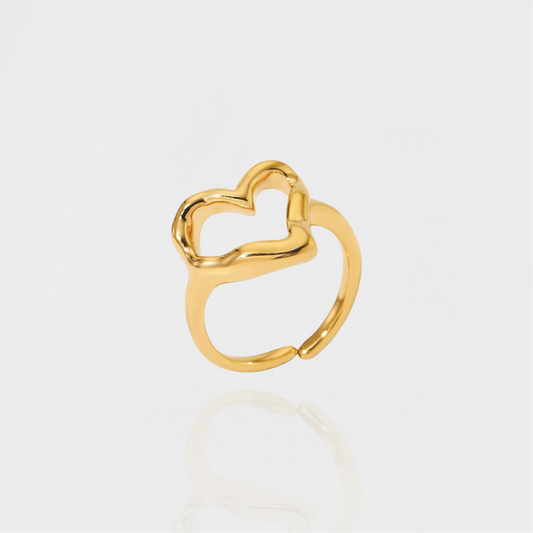 Amour Hammered Heart Ring