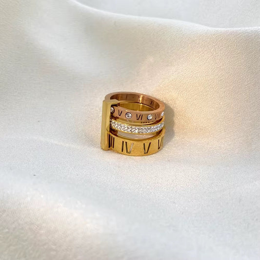 Trio Roman Ring