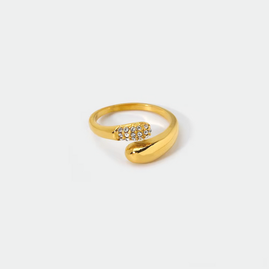 Crossover Pavè Ring-Dazzledvenus