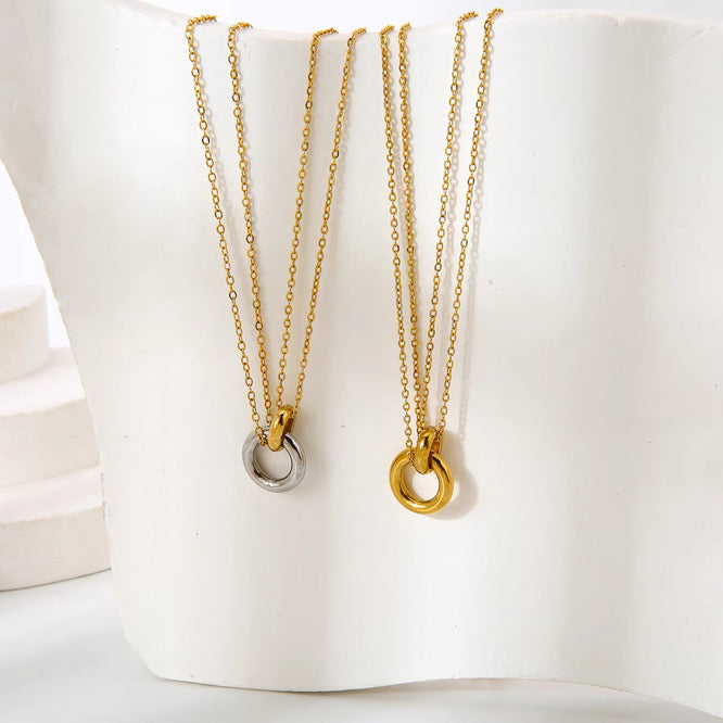 Double Chain Infinity Necklace-Elegant double chain infinity necklace in 18k PVD gold-plated stainless steel. Waterproof, non-tarnish and hypoallergenic. A timeless jewelry piece from Ireland-Dazzledvenus